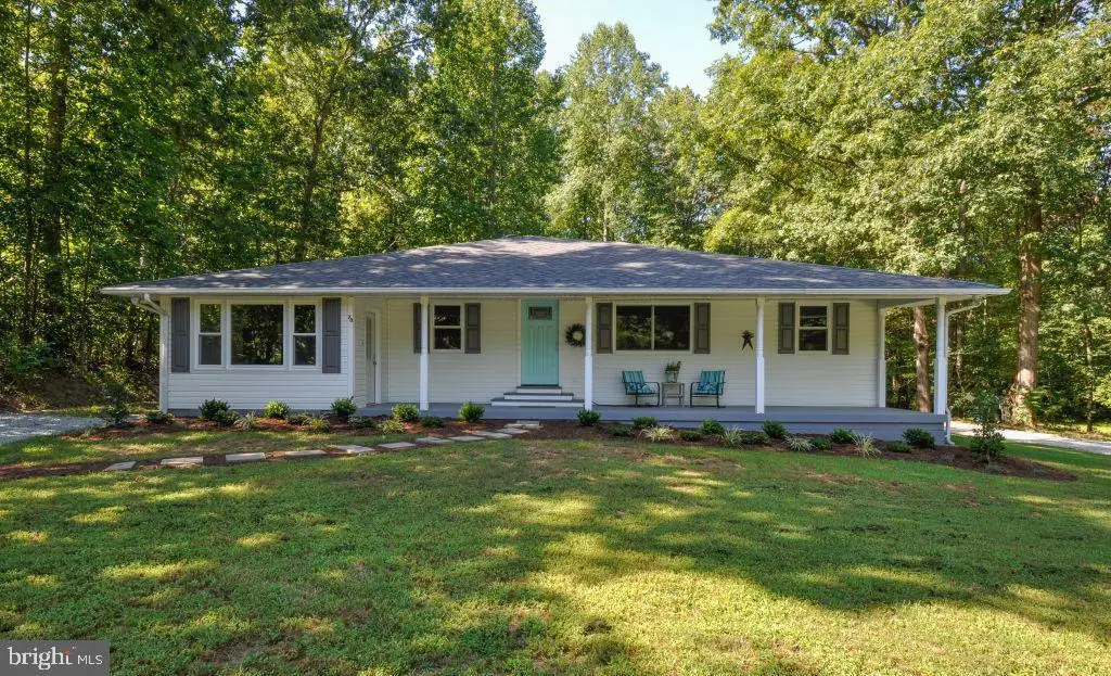 70 Hidden Lake Dr, Stafford, VA 22556 - #1