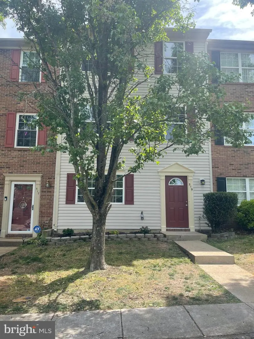 519 Clint Ln, Fredericksburg, VA 22405 - #2