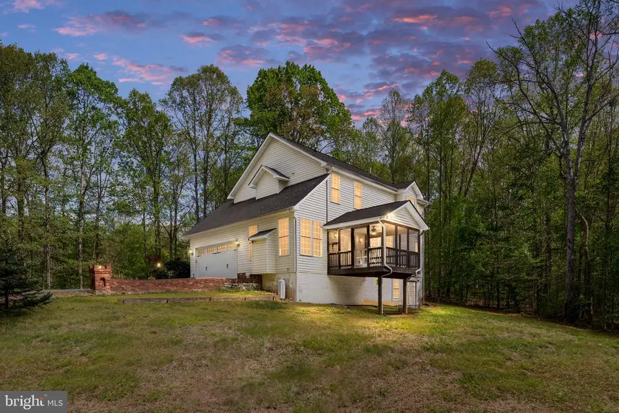 153 Nottingham Dr, Fredericksburg, VA 22406 - #3