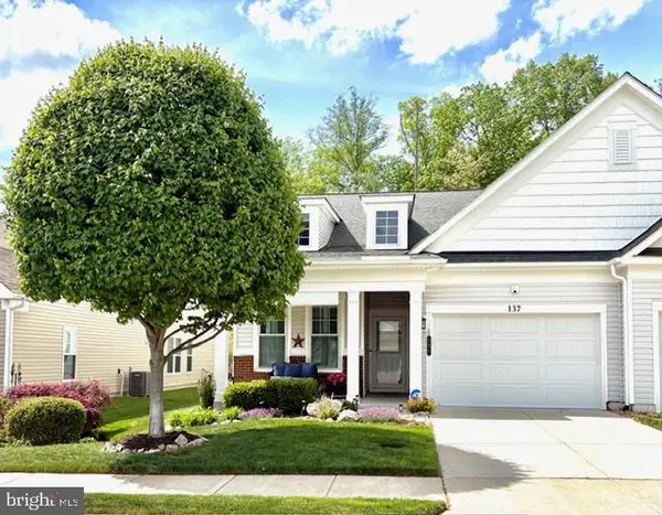 137 Long Point Dr, FREDERICKSBURG, VA 22406