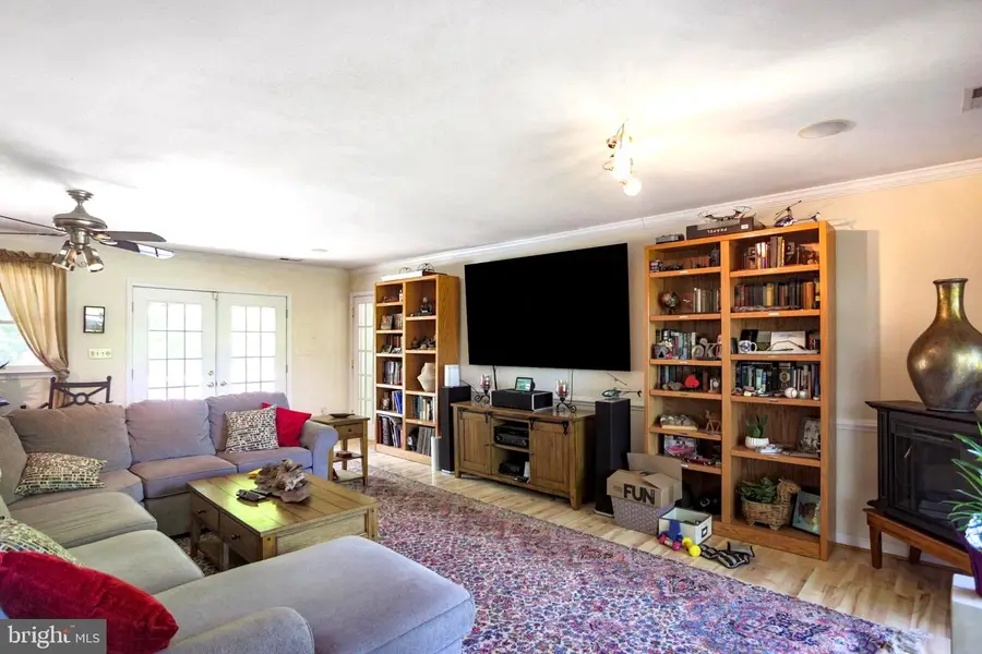 41 Wood Landing Rd, Fredericksburg, VA 22405 - #2