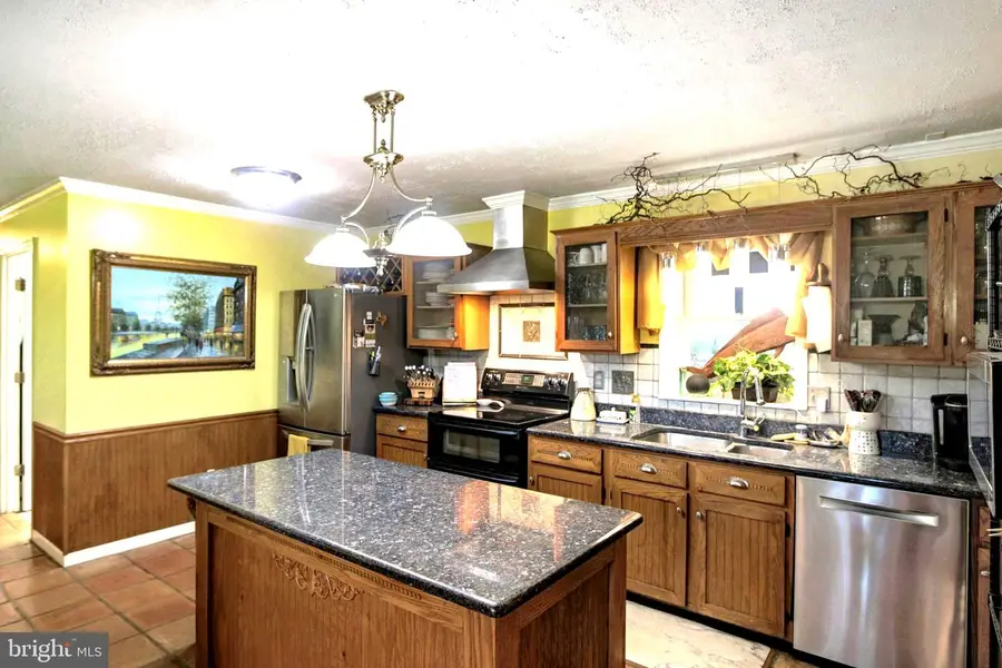 41 Wood Landing Rd, Fredericksburg, VA 22405 - #3