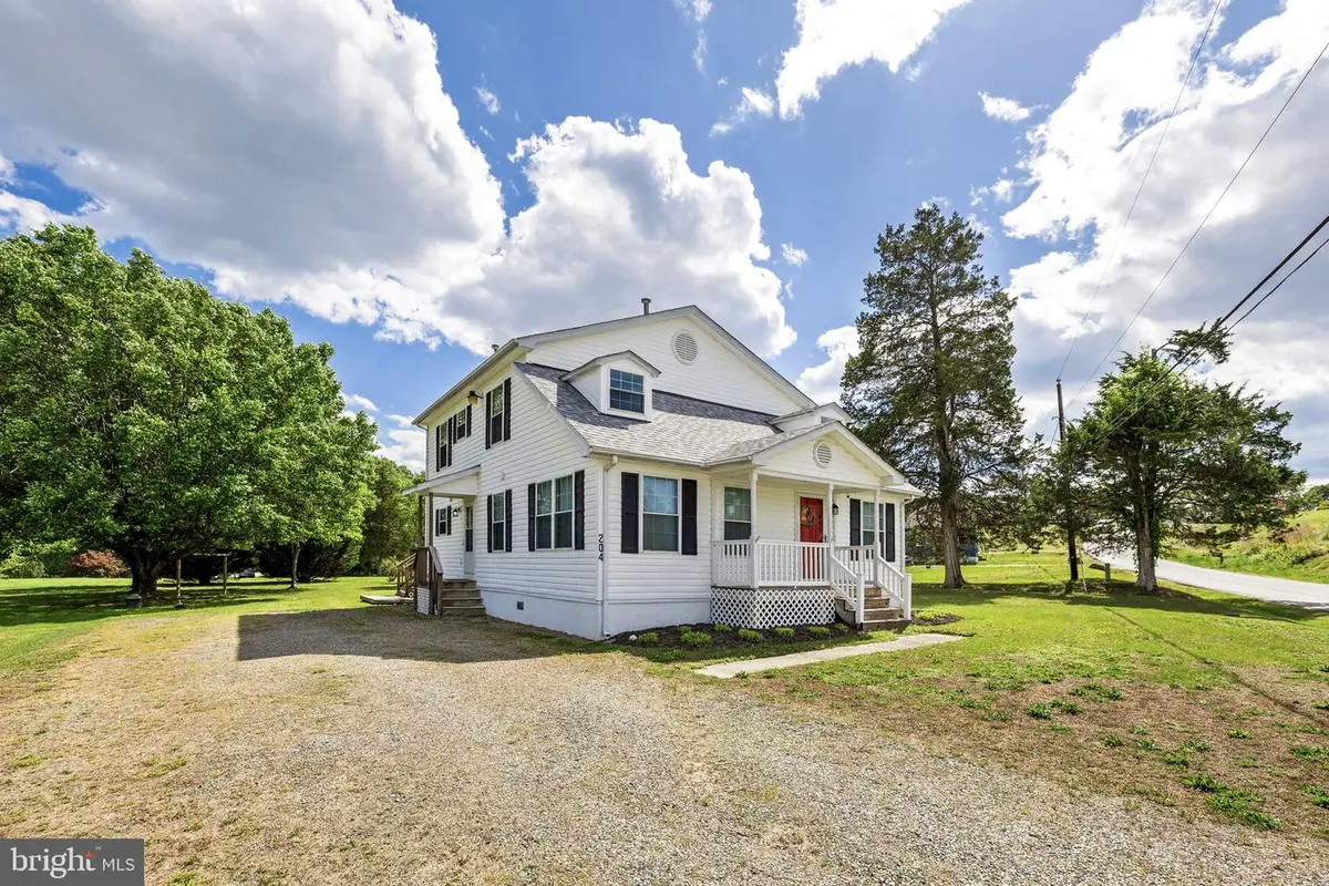 204 Little Whim Rd, Fredericksburg, VA 22405 - #1