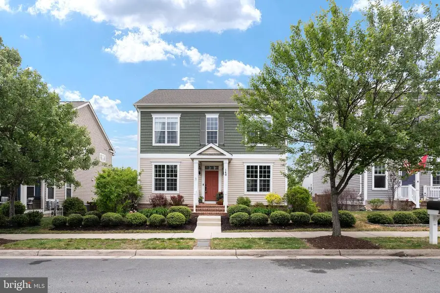 140 Gardenia Dr, Stafford, VA 22554 - #2