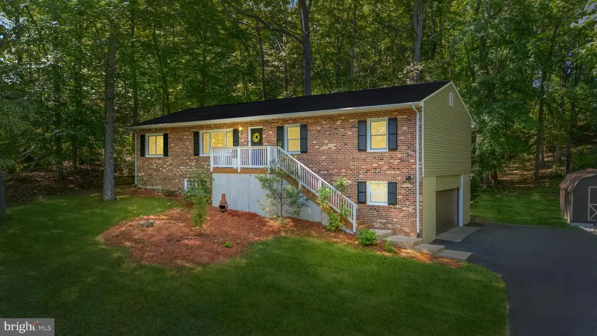 34 Greenridge Dr, Stafford, VA 22554 - #1