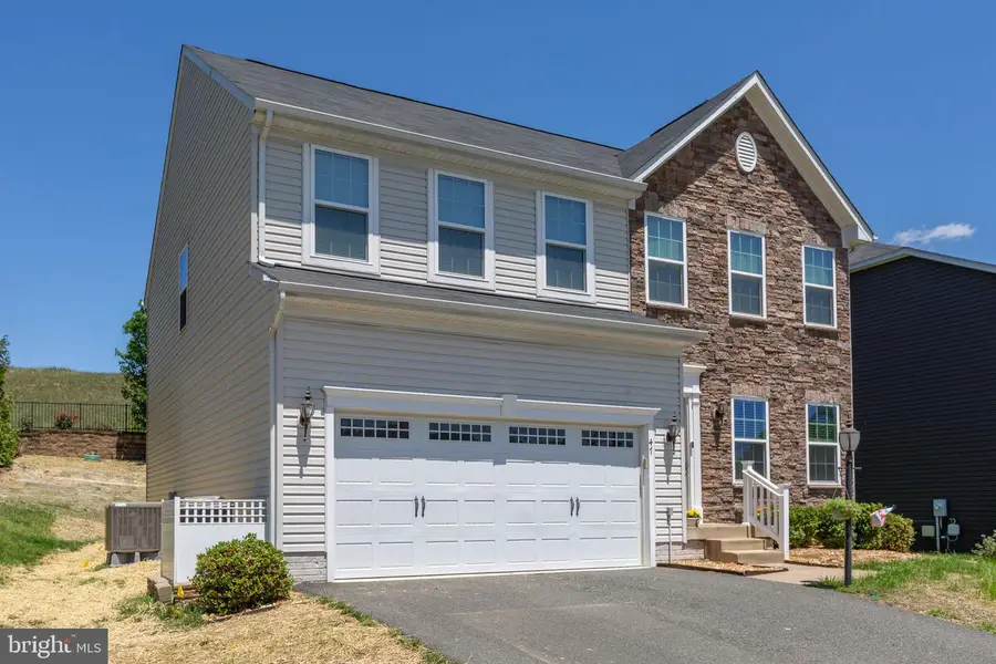 47 Queensland Dr, Fredericksburg, VA 22405 - #3