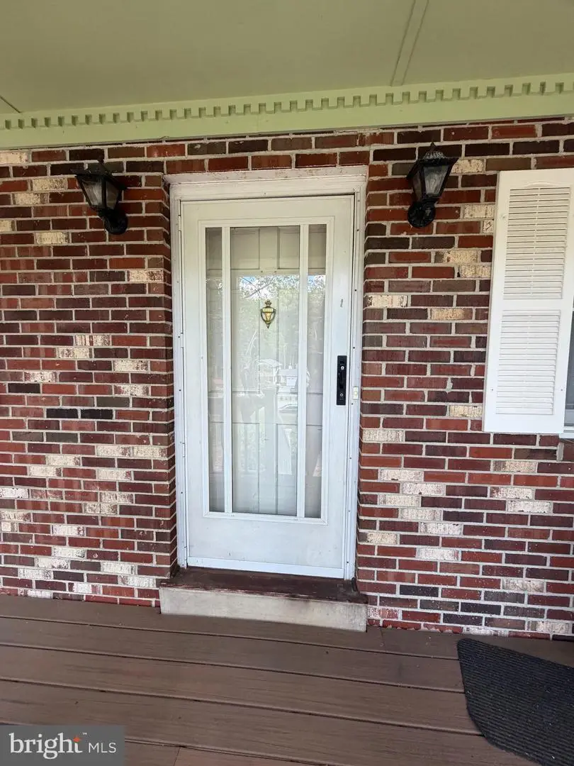 5 Greenridge Dr, Stafford, VA 22554 - #3