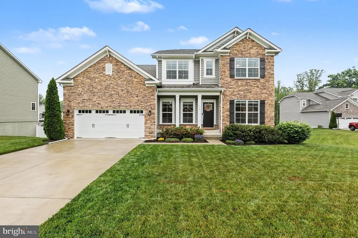 119 Old Oaks Ct, Stafford, VA 22554 - #1