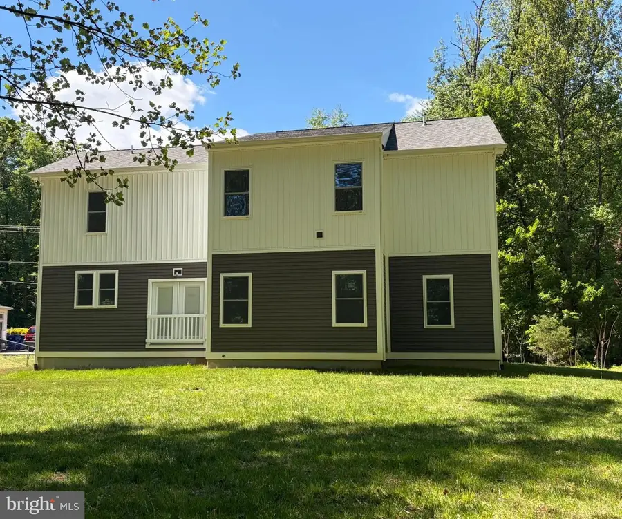 118 Morton Rd, Fredericksburg, VA 22405 - #3