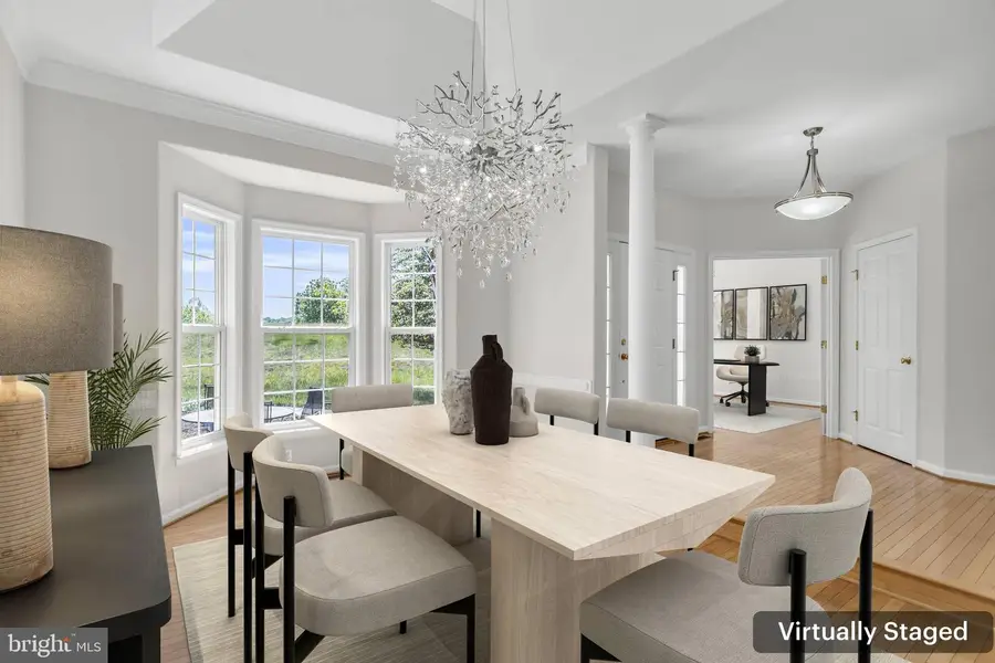 39 River Ridge Ln, Fredericksburg, VA 22406 - #2
