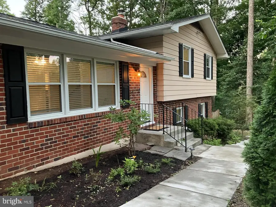 1308 Washington Dr, Stafford, VA 22554 - #2