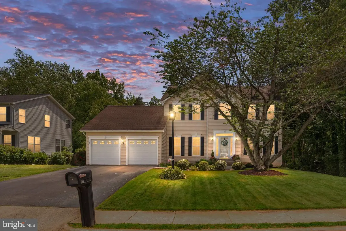17 Whitestone Dr, Stafford, VA 22556 - #1