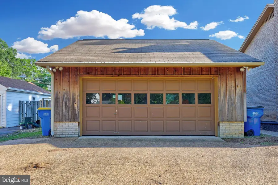 602 Galveston Rd, Fredericksburg, VA 22405 - #3