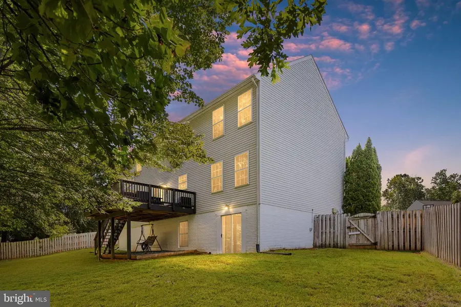 21 Saint Marks Ct, Stafford, VA 22556 - #3