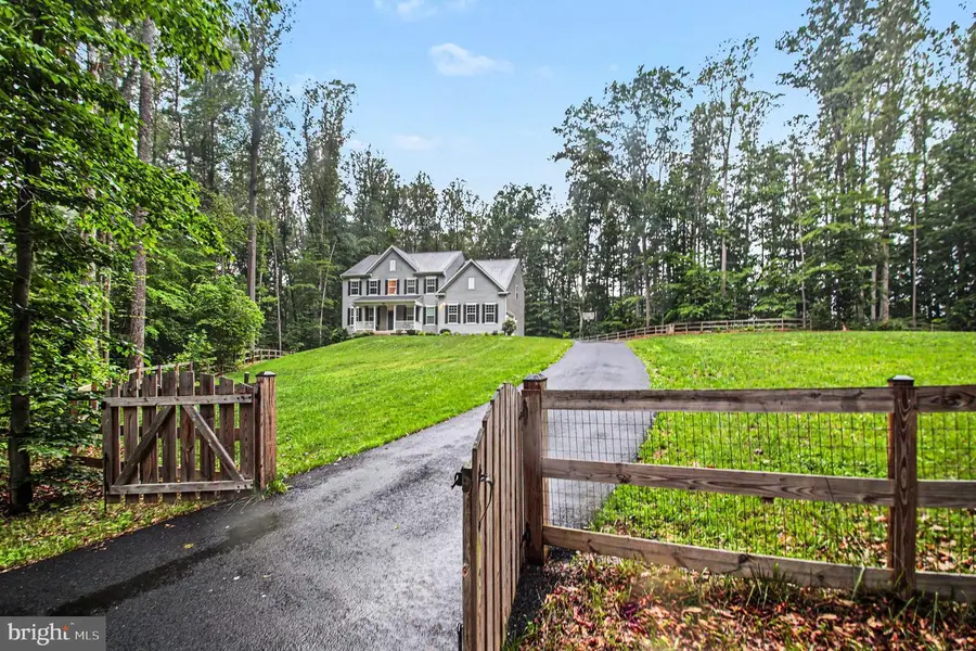 486 Holly Corner Rd, Fredericksburg, VA 22406 - #3