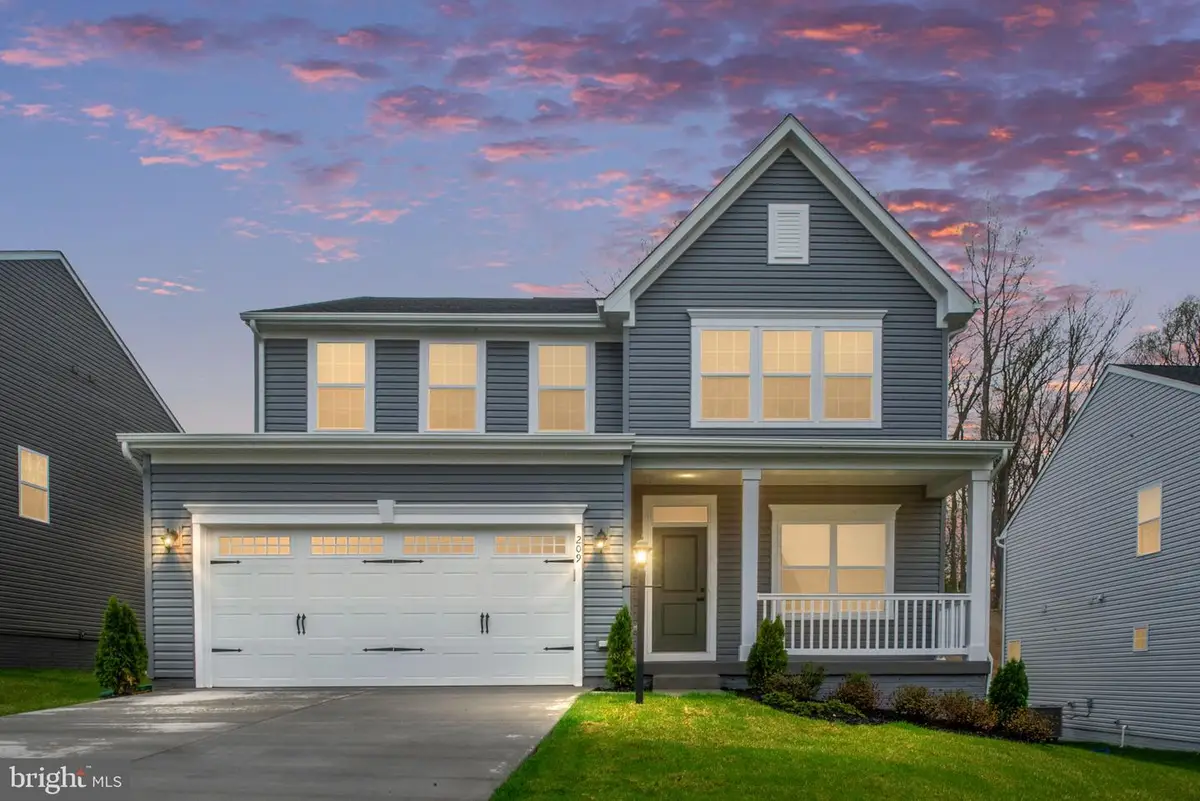 209 Mckittrick Dr, Stafford, VA 22554 - #1