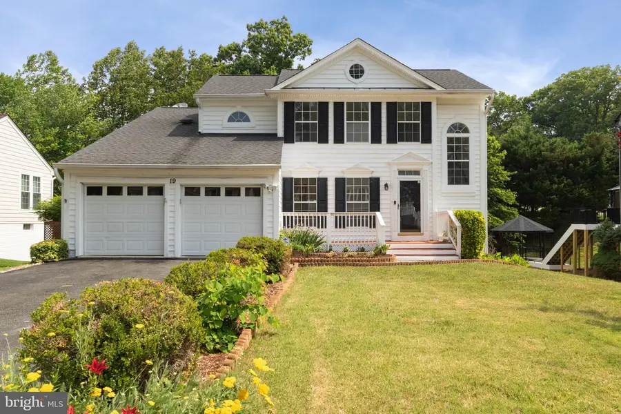 19 Puritan Pl, Stafford, VA 22554 - #3