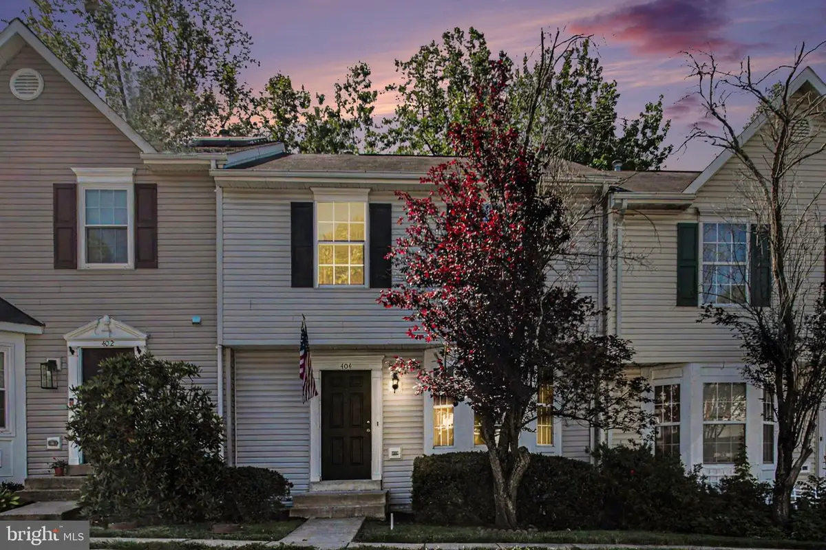 404 Kings Crest Dr, Stafford, VA 22554 - #1