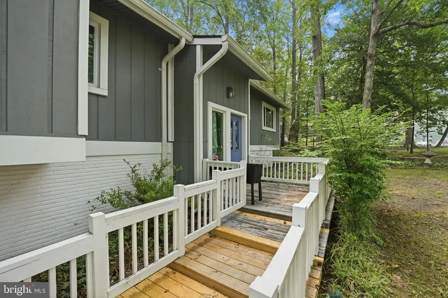 1101 Aquia Dr, Stafford, VA 22554 - #2