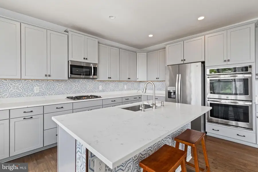 995 Aspen Rd, Stafford, VA 22554 - #2