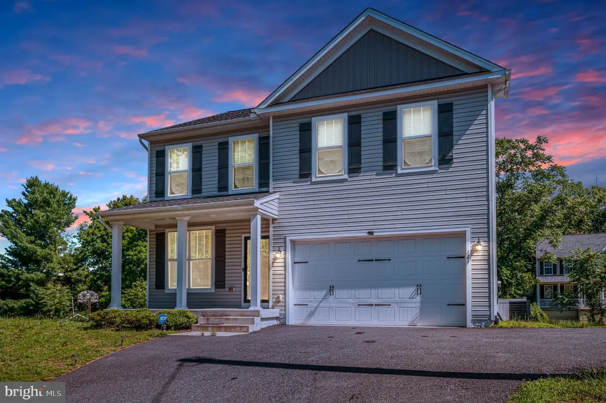 121 Forbes St, Fredericksburg, VA 22405 - #1