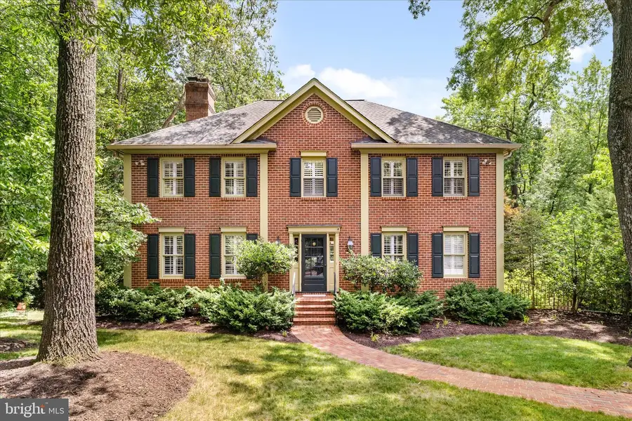 29 Tally Ho Dr, Fredericksburg, VA 22405 - #2