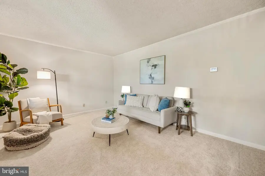69 Old Falls Rd, Fredericksburg, VA 22405 - #3