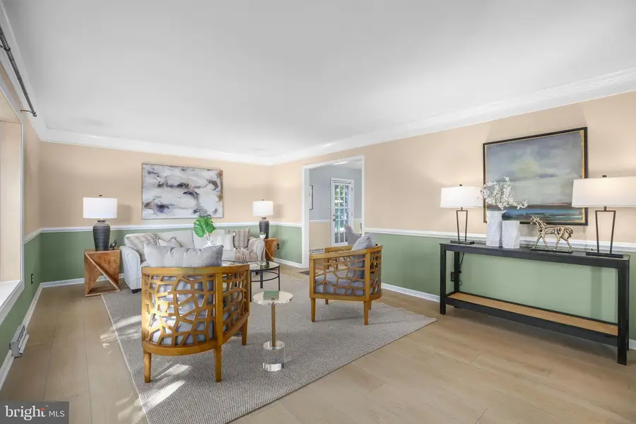 1213 Forbes St, Fredericksburg, VA 22405 - #3