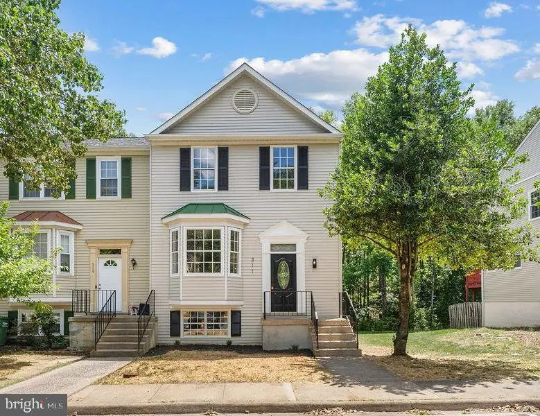 311 Crossing Rd, Fredericksburg, VA 22406 - #1
