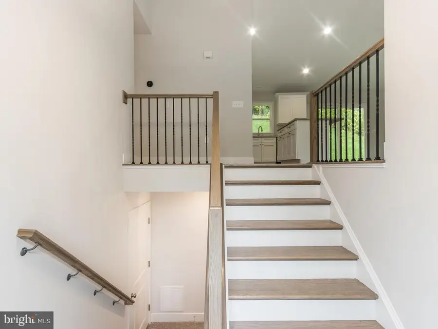 1027 John Paul Jones Dr, Stafford, VA 22554 - #2
