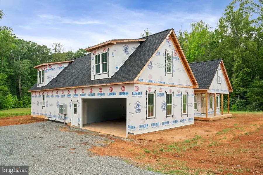 38 Dahlia Ln, Fredericksburg, VA 22406 - #3