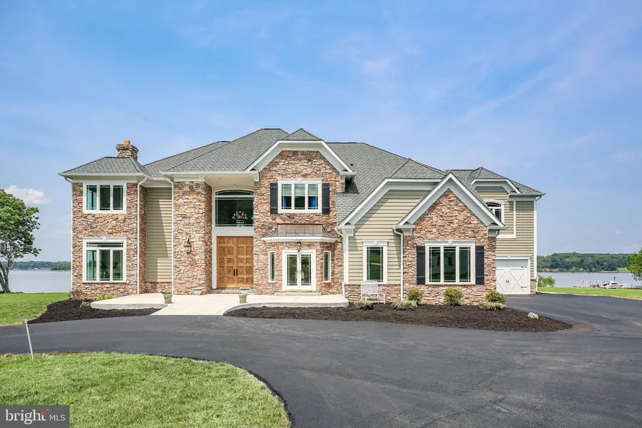 270 Thorny Point Rd, Stafford, VA 22554 - #2