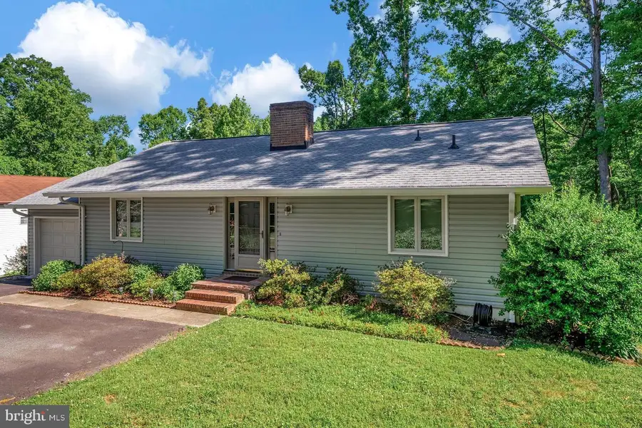 8 Ridgemore Cir, Fredericksburg, VA 22405 - #2
