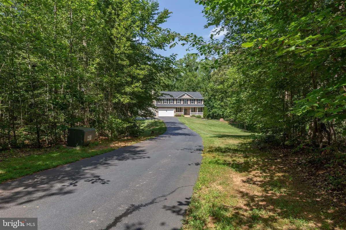 3940 Grouse Dr, Stafford, VA 22556 - #1