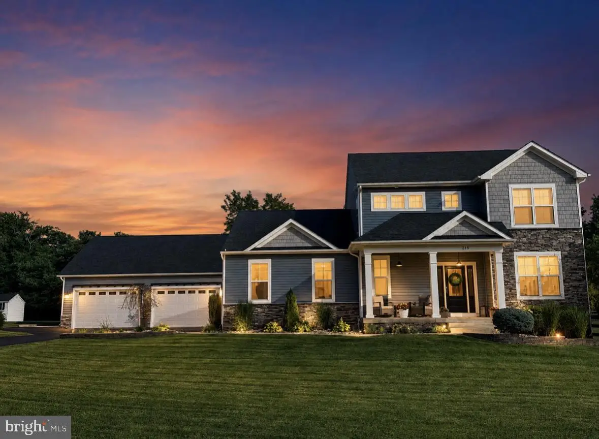 215 Saddle Ridge Ln, Fredericksburg, VA 22406 - #1