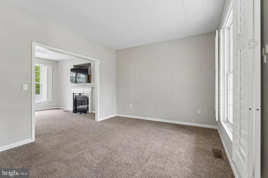 60 Goodwin St, Fredericksburg, VA 22406 - #3