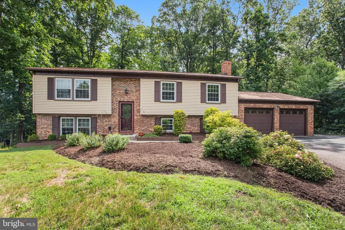11 Pinecrest Ct, Stafford, VA 22554 - #1