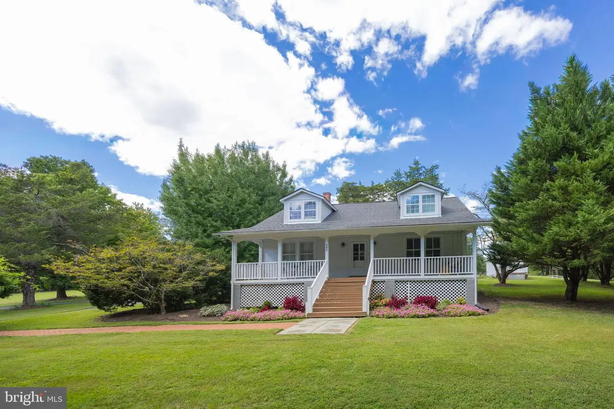 390 Shelton Shop Rd, Stafford, VA 22554 - #1