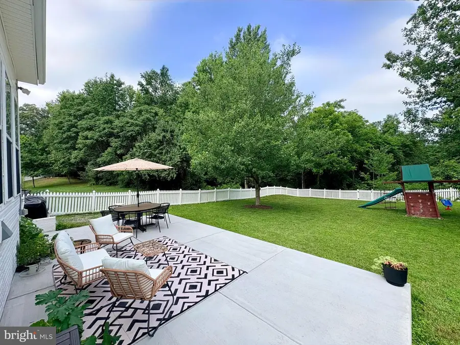 123 Hunton Dr, Fredericksburg, VA 22405 - #2