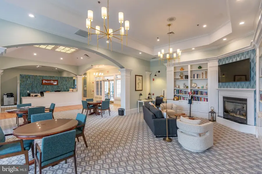 22 Chantilly Pl, Fredericksburg, VA 22406 - #2
