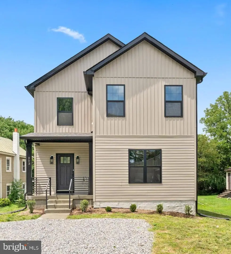 203 Jett Dr, Fredericksburg, VA 22405 - #1