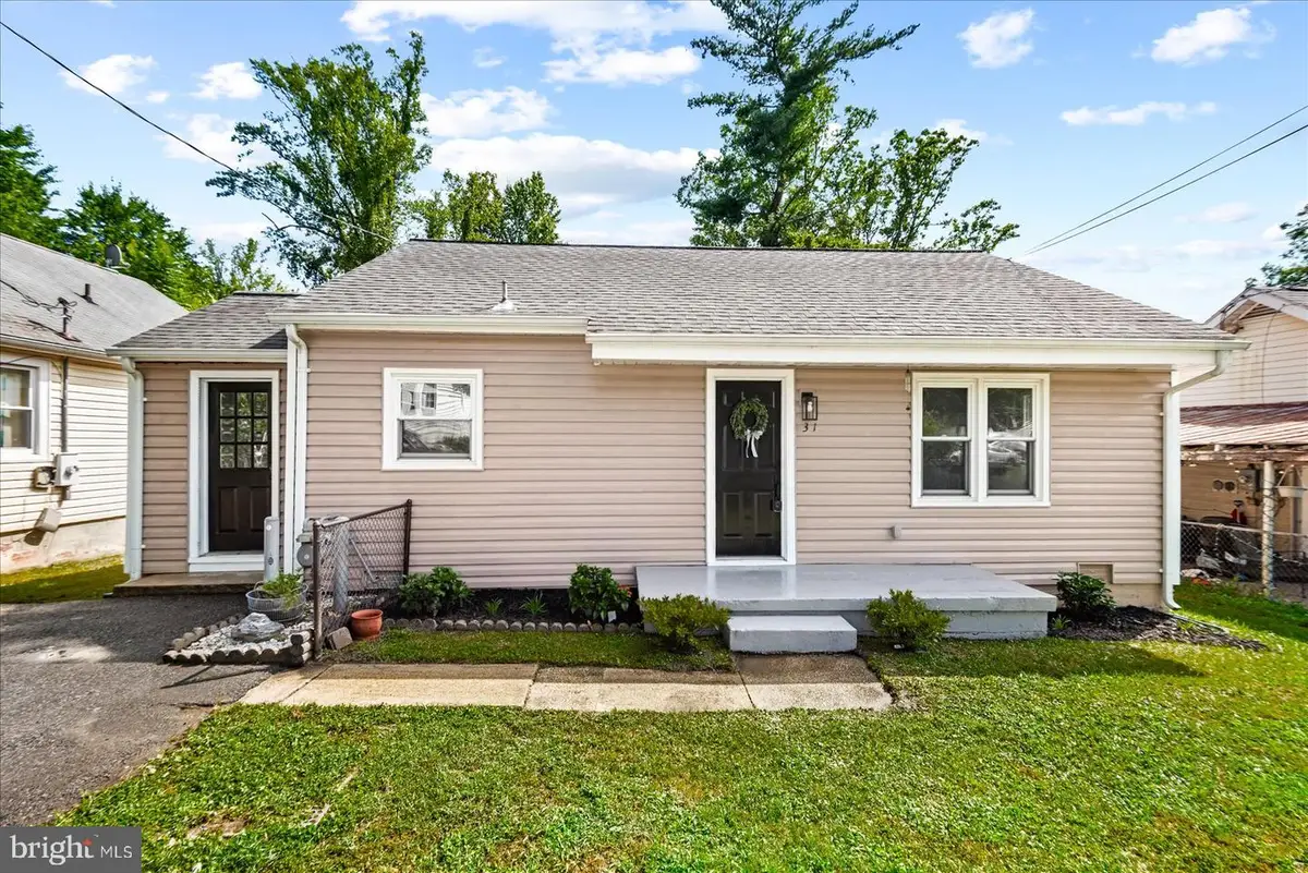 31 Kelley Rd, Fredericksburg, VA 22405 - #1