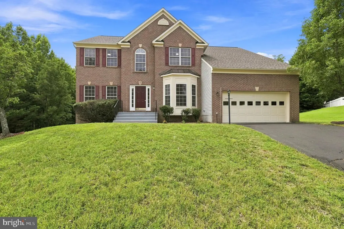 2 Basalt Dr, Fredericksburg, VA 22406 - #1