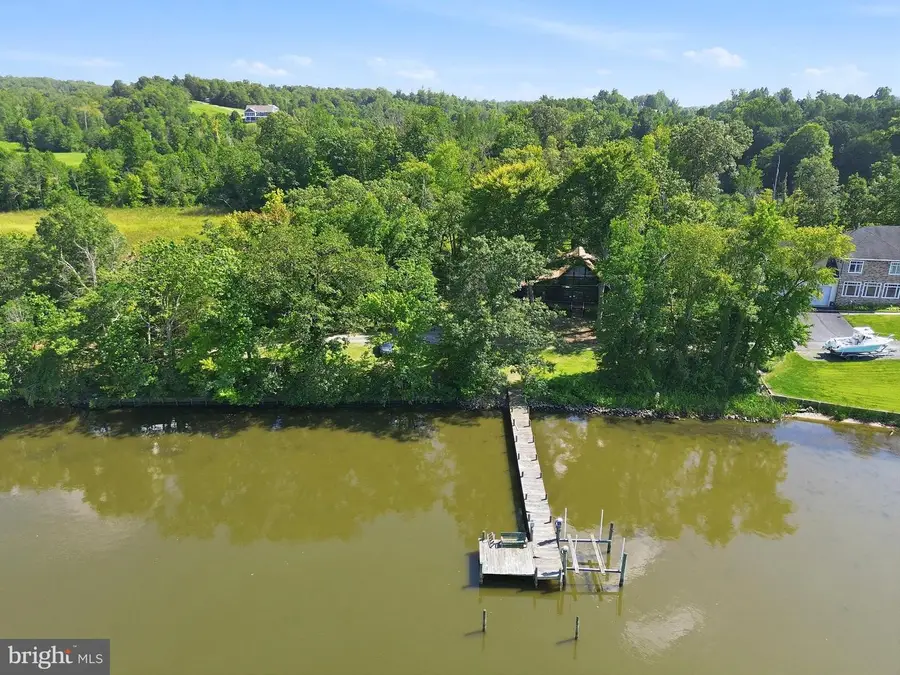 454 Wood Landing Rd, Fredericksburg, VA 22405 - #2