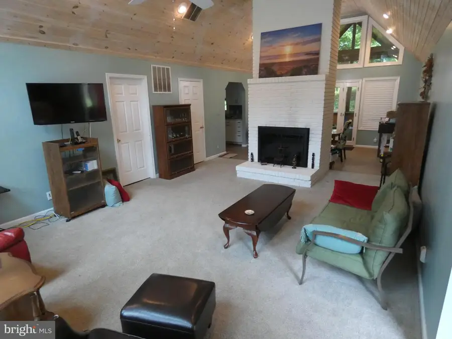 1000 Columbus Dr, Stafford, VA 22554 - #2
