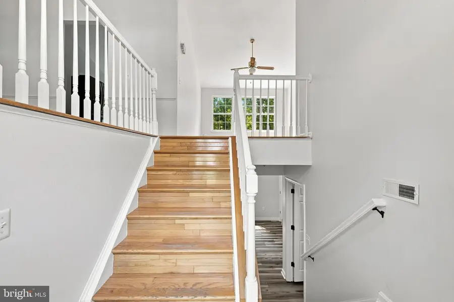 6 Plumosa Dr, Fredericksburg, VA 22405 - #3