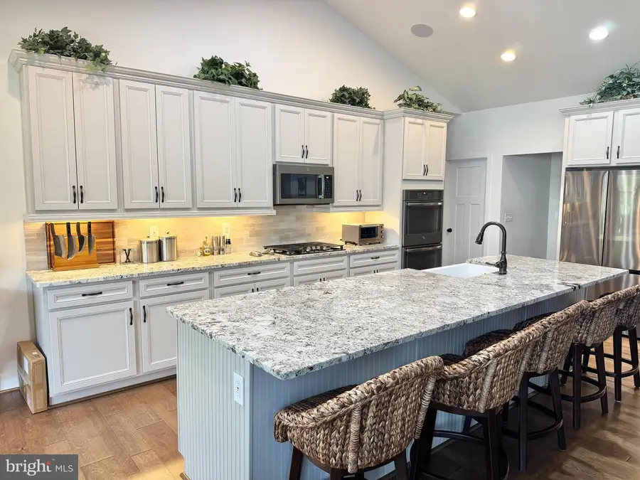 201 Saratoga Woods Ln, Stafford, VA 22556 - #2