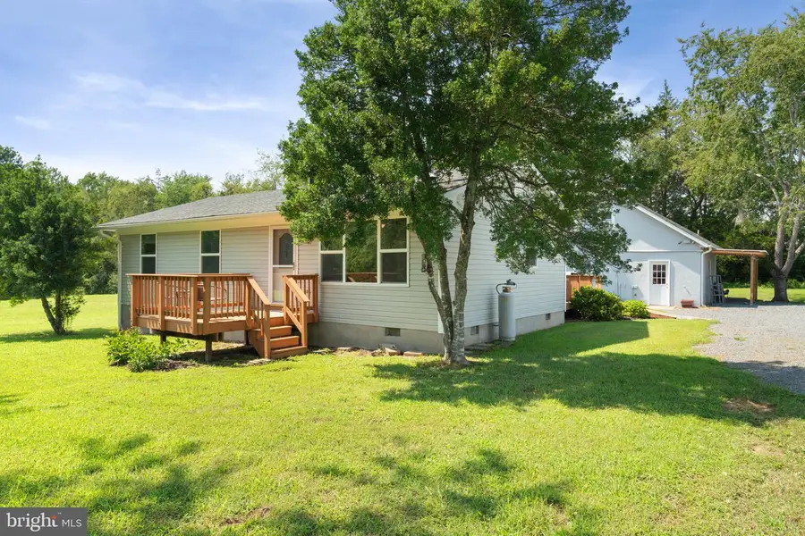132 Hemp Rd, Fredericksburg, VA 22406 - #2