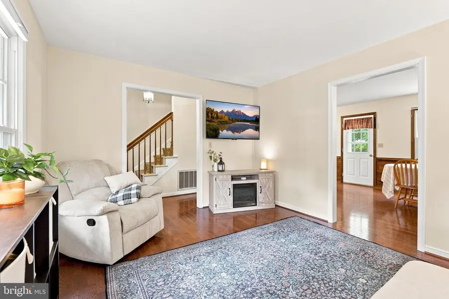 3007 Lusitania Dr, Stafford, VA 22554 - #2