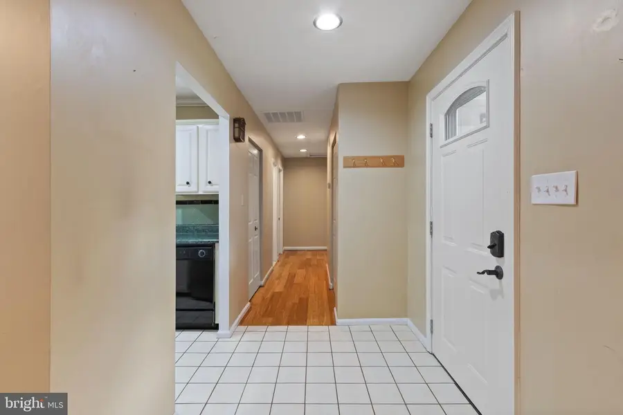 45 Greenridge Dr, Stafford, VA 22554 - #3